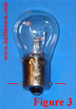 Pin orientation on bayonet base bulbs